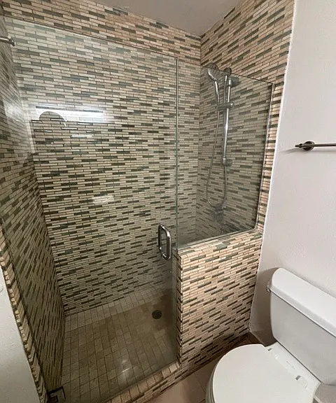 1700 McLeary St #2 — Photo 5