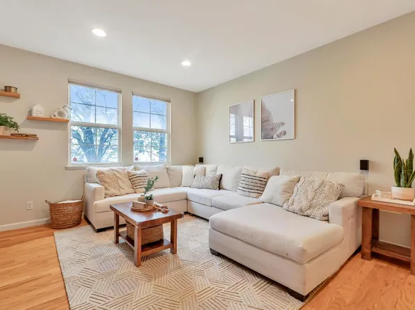 2299 Winepol Loop, San Jose, CA 95125