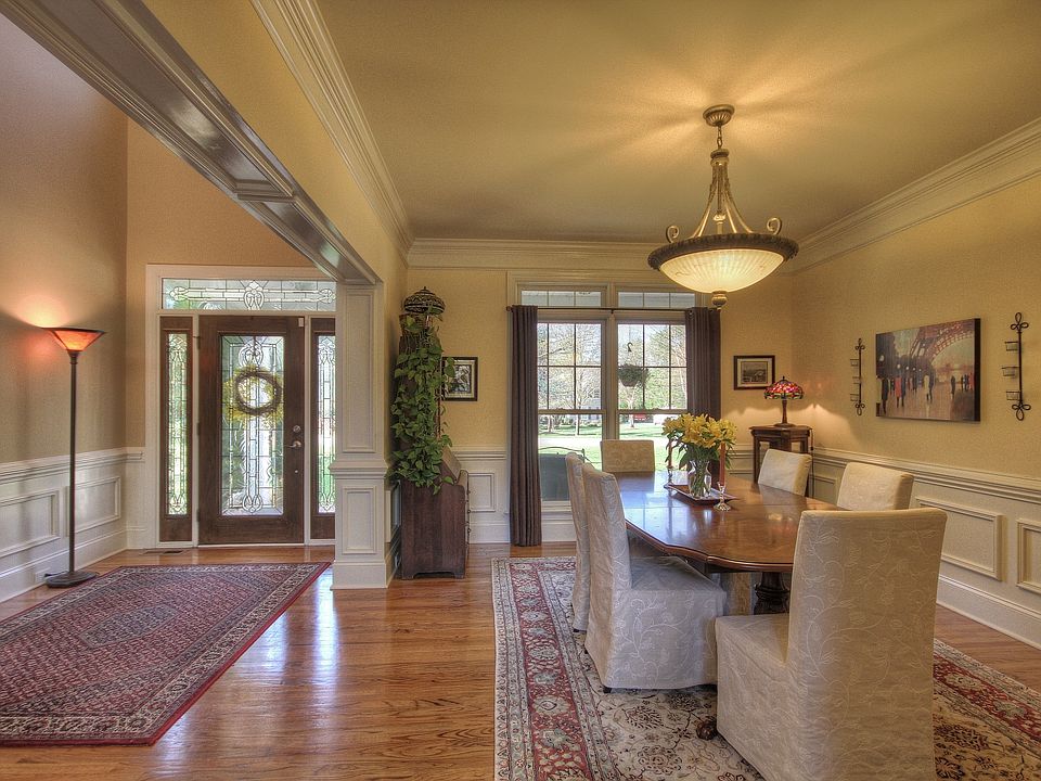 1st image of 104 Alder Springs Ln