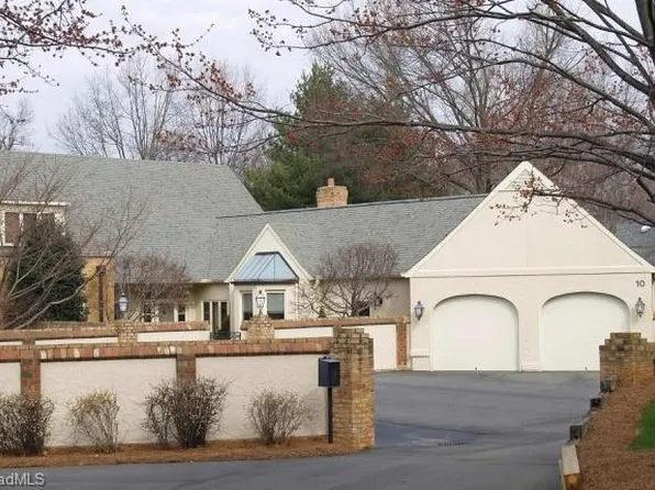 10 Graylyn Place Ln, Winston Salem, NC 27106