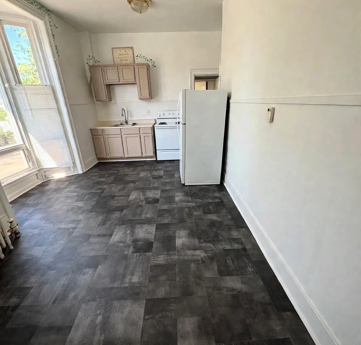 1 bed, 600 sqft, $1,000 — Photo 1