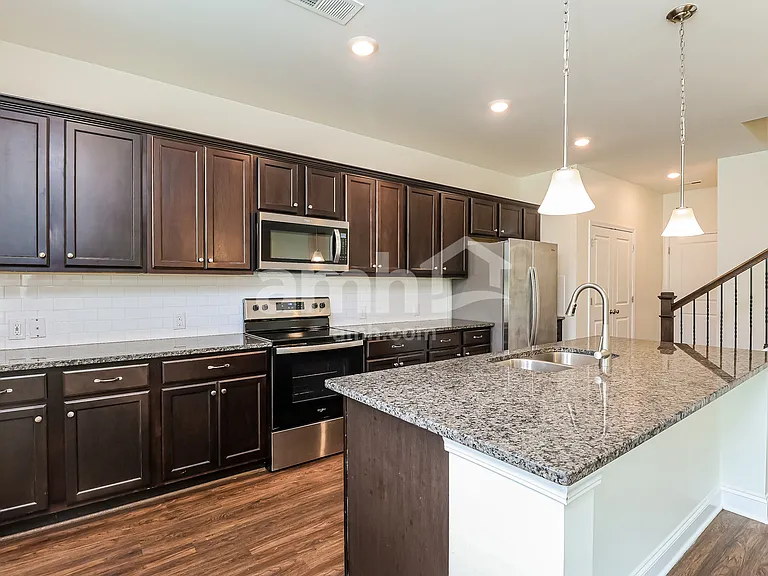 14308 Singing Creek Ln — Photo 3