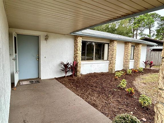 3rd image of 64 Blaine Dr