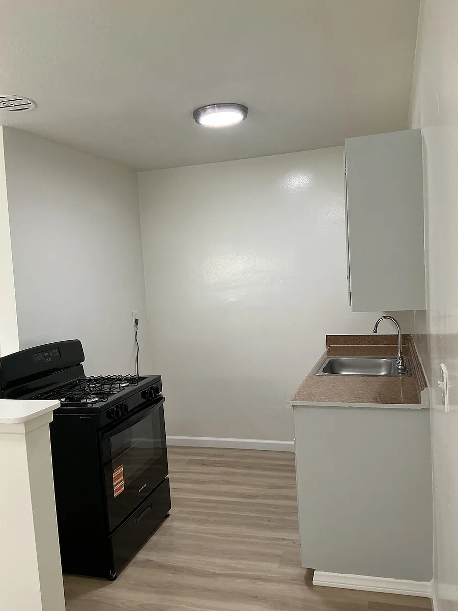 Building Photo - 12571 Shelley Dr #2
