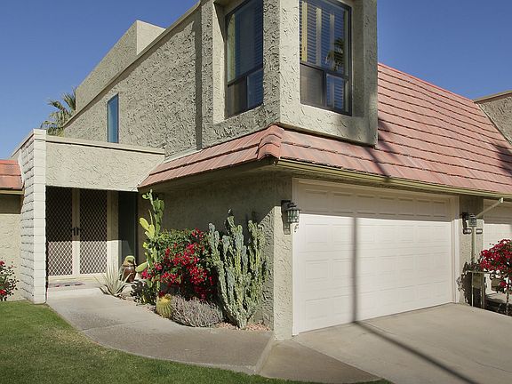 3rd image of 68864 Calle Santa Fe