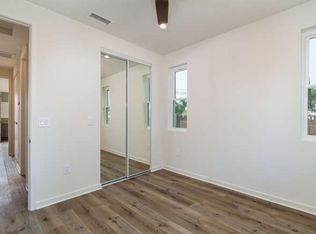 6402 Kenwater Pl, West Hills, CA 91307