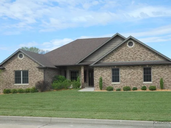 6516 Hansen Ter, Jefferson City, MO 65109