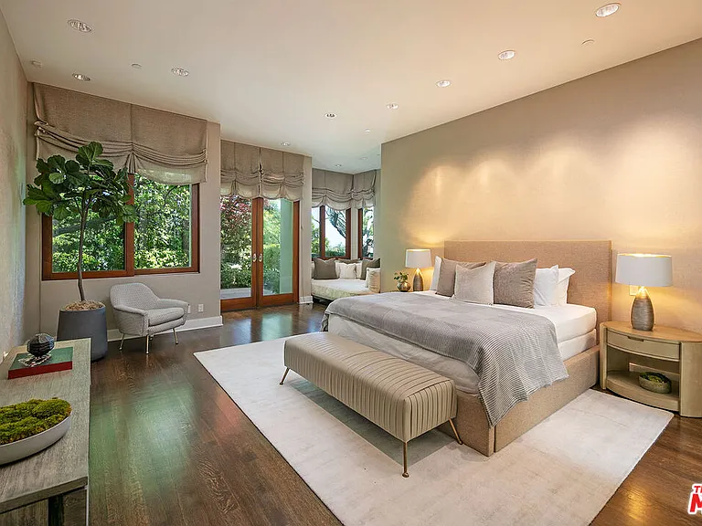1118 Calle Vista Dr — Photo 18