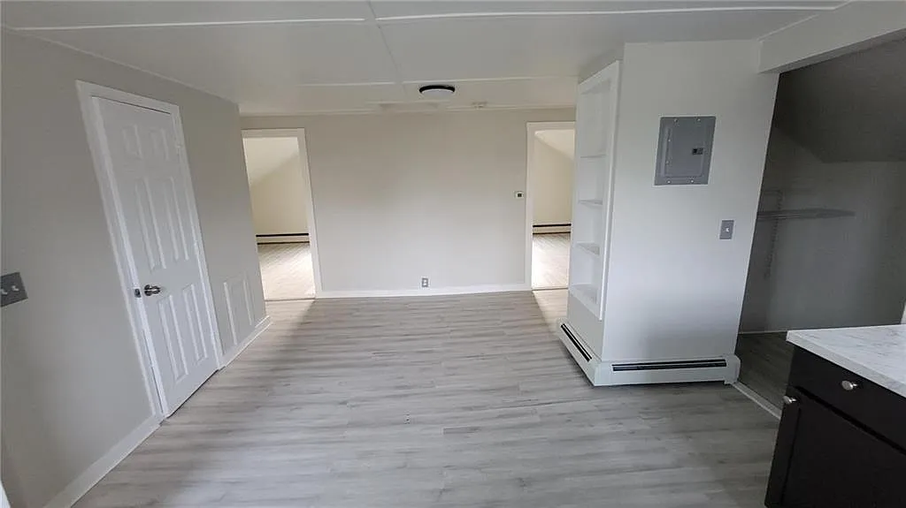 45 Updike Avenue - 3 — Photo 4