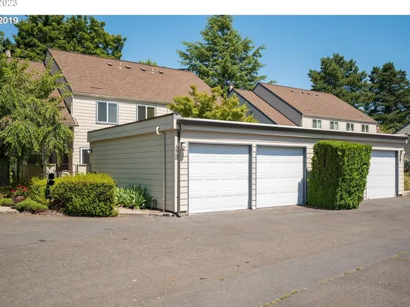 55 NE Village Squire Ave Unit 12, Gresham, OR 97030