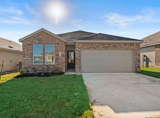 740 Horsetail Ln, New Braunfels, TX 78132