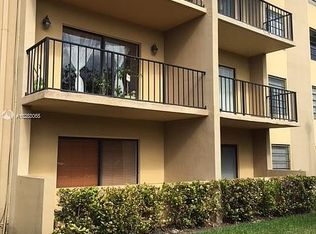 10431 SW 88th St APT D114, Miami, FL 33176