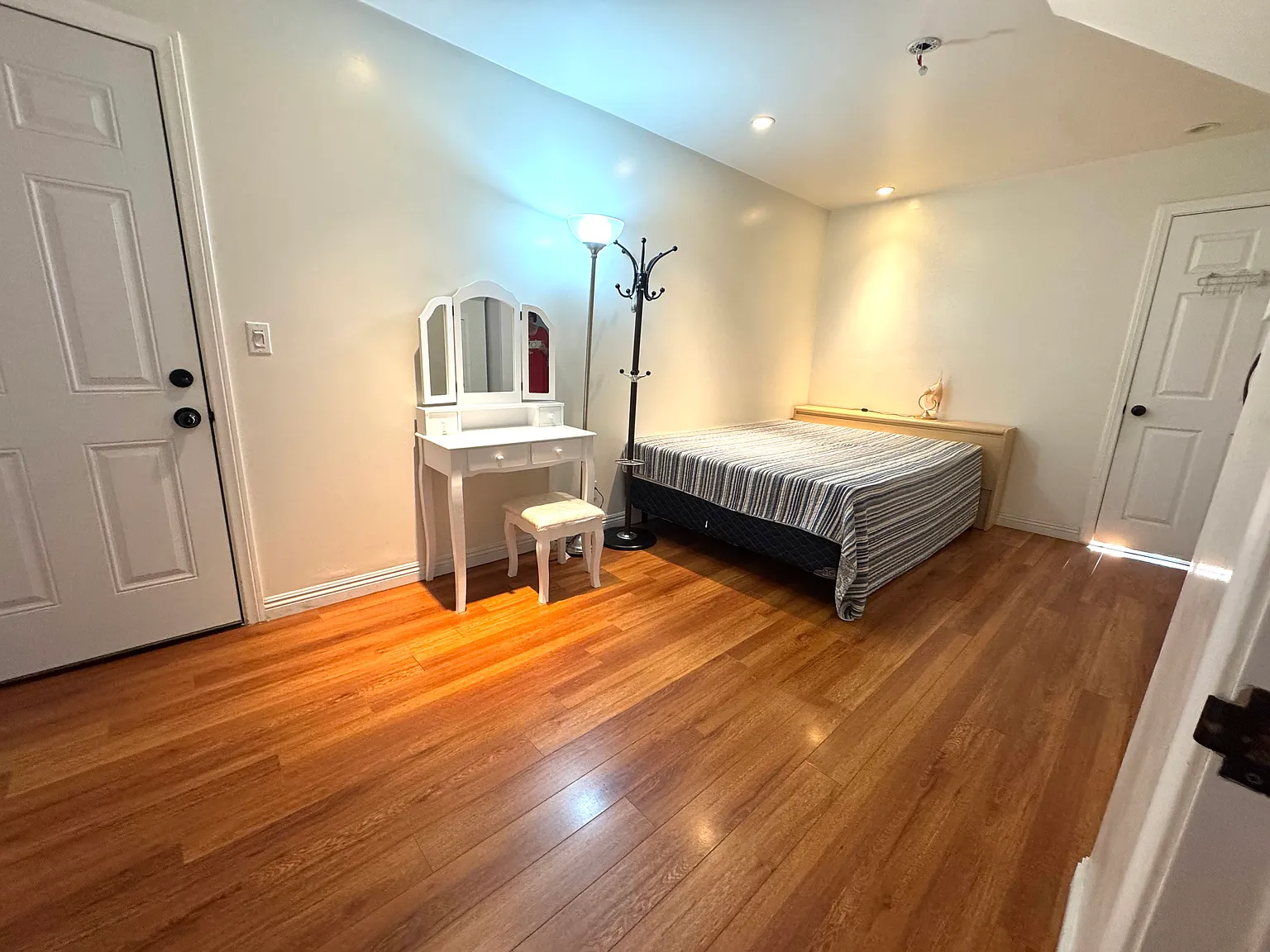 1 bed, $980 — Photo 3