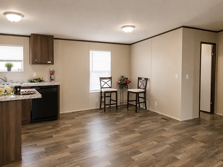 171 Lawn Dr — Photo 4