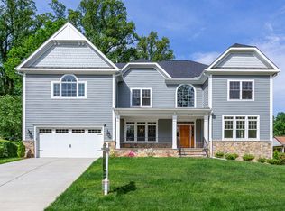 1916 Storm Dr, Falls Church, VA 22043