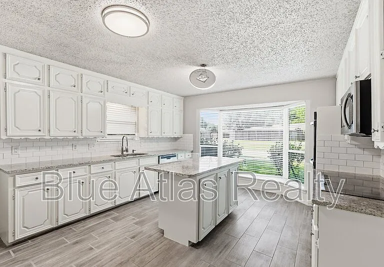 3304 Big Horn Trl — Photo 8