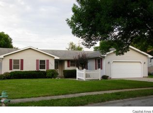 2720 Cheshire Rd, Springfield, IL 62703
