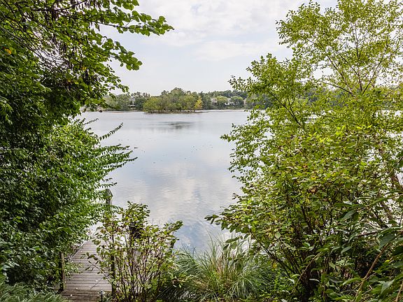 4th image of 6375 Oxbow Way