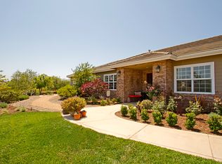 2356 Adler Creek Ln, Fallbrook, CA 92028