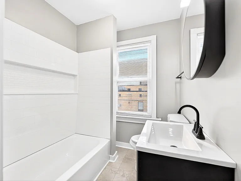 410 Kendall St — Photo 34