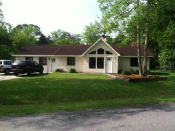 206 N Deerfield Dr, Brunswick, GA 31525