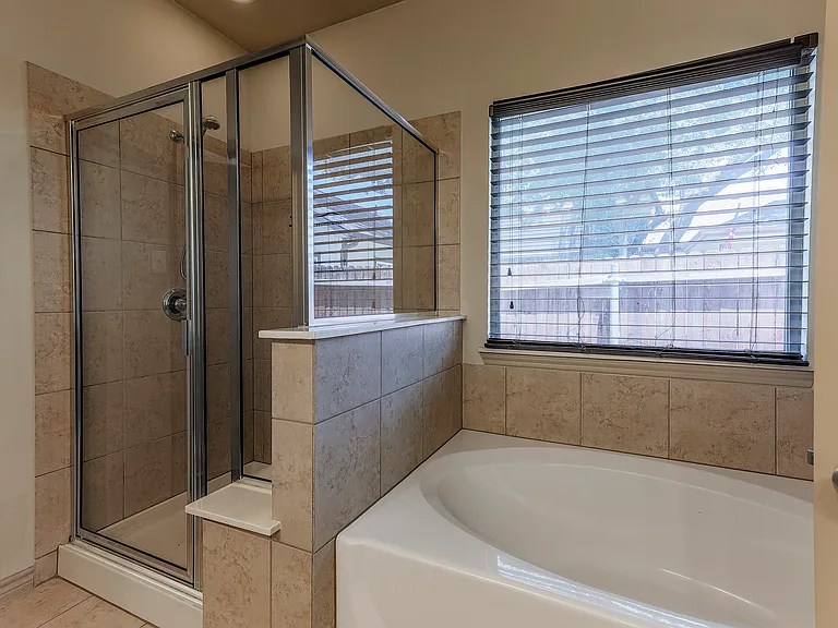 2609 Forest Park Blvd — Photo 8