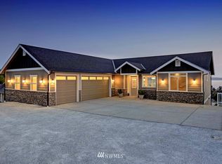 207 Arbor Terrace Rd, Camano Island, WA