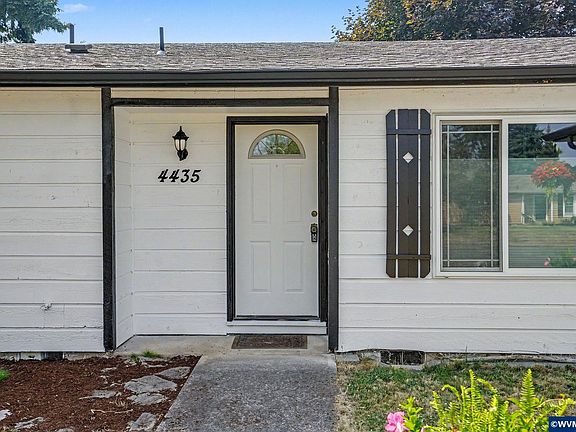 2nd image of 4435 Panther Ct NE