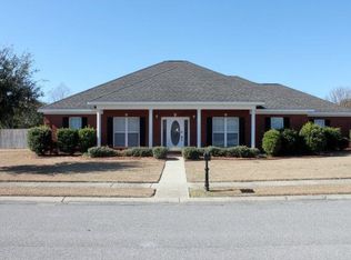 221 Manor Blvd, Fairhope, AL 36532