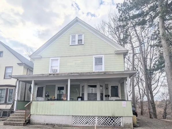 7 Riverbank Pl, Rochester, NY 14621