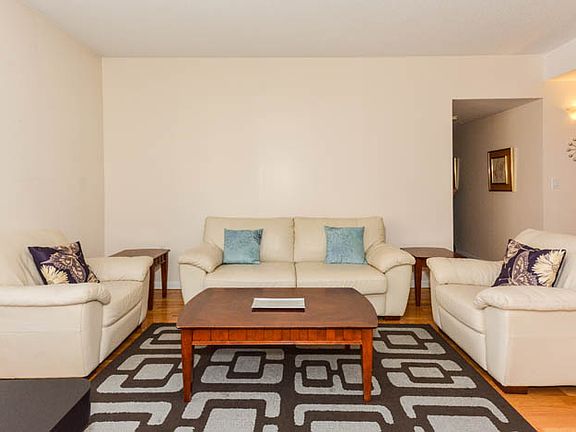 2nd image of 736 W 187th St APT 603