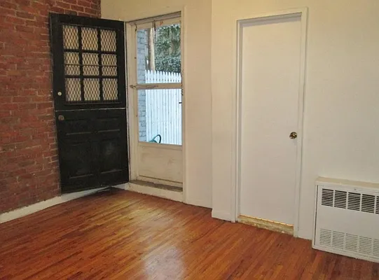 Rented by Keller Williams NYC | media 31