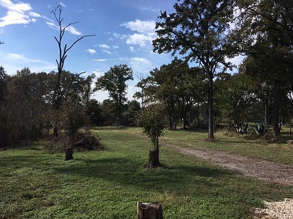 2nd image of 2376 State Highway 71 W