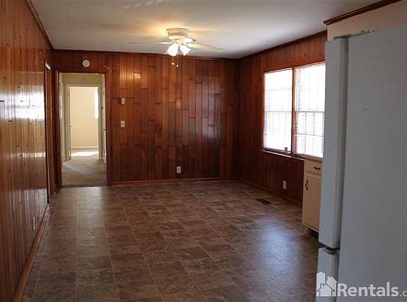 5th image of 814 Bradyville Pike