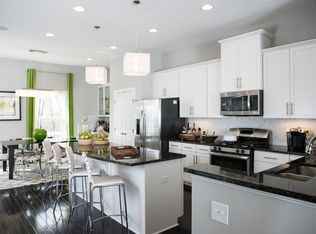 262 Venango Trl, Mars, PA 16046