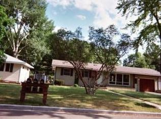 1537 Aldrich Ave, Hudson, WI 54016