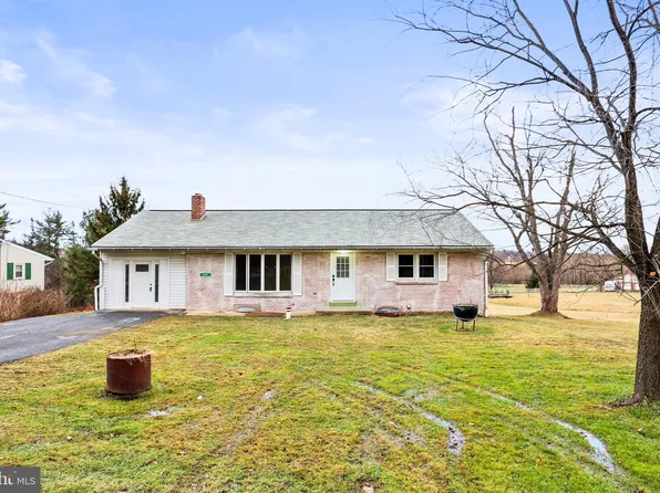 1825 Sheepford Rd, Mechanicsburg, PA 17055