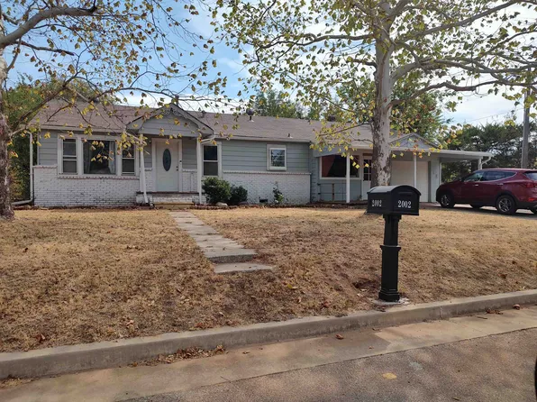 2002 Townsend St, Duncan, OK 73533