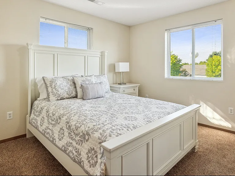 The Legacy Apartments — Photo 6