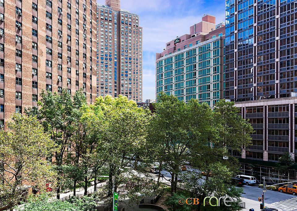 1st image of 1781 1st Ave #5D