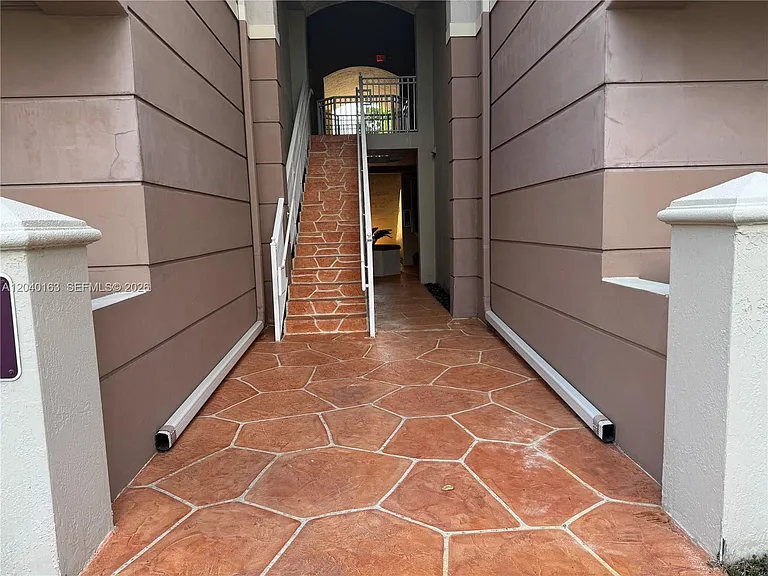 8936 W Flagler St #201 — Photo 34