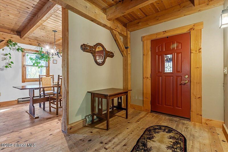 3rd image of 19 Timberland Drive