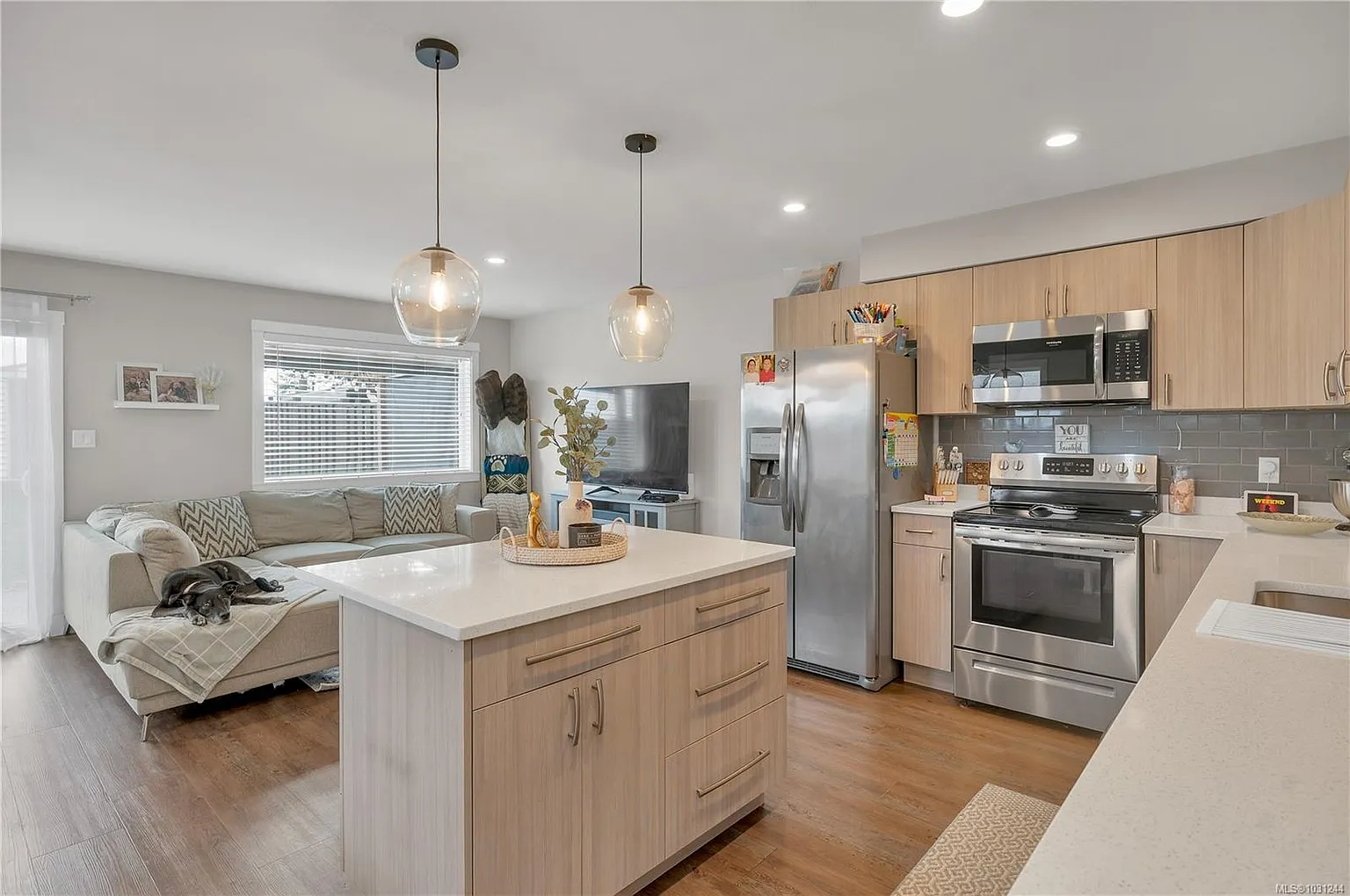 535 Petersen Rd #A photo 1