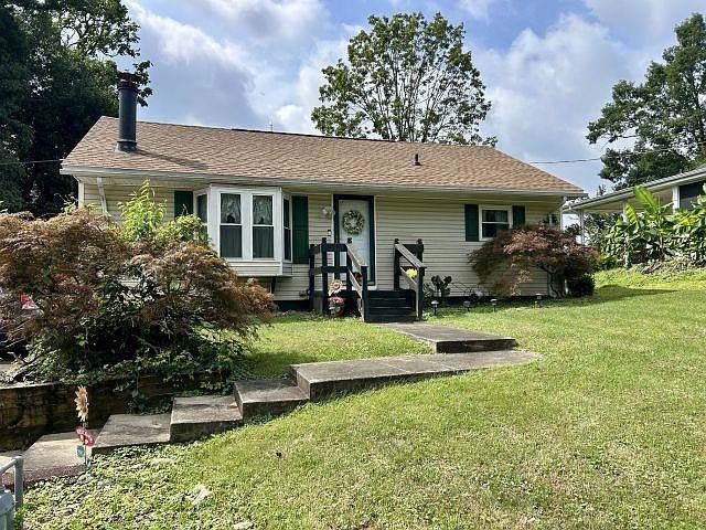 1st image of 1447 Spring Valley Cir