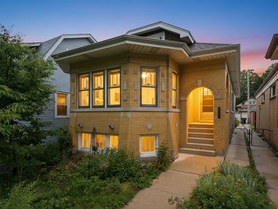 3516 Elmwood Ave, Berwyn, IL, 60402