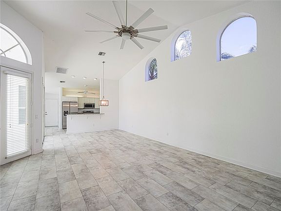 5th image of 1700 Aynsley Way
