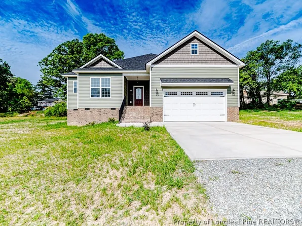 3206 Hillandale Dr, Sanford, NC 27332