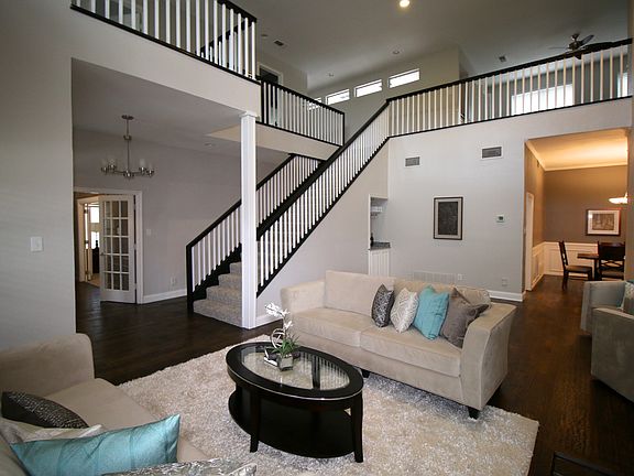 3rd image of 102 Pebble Beach Dr