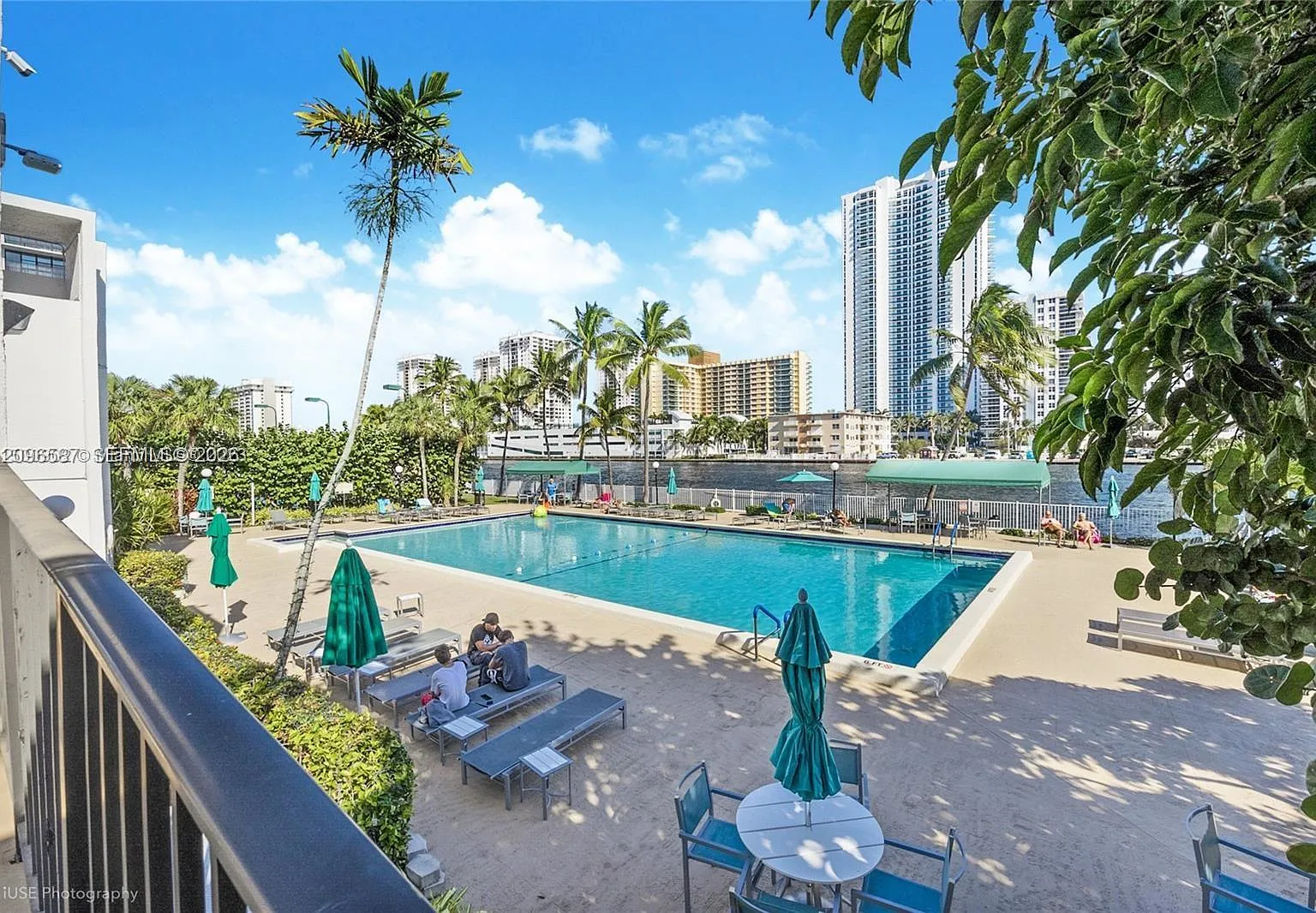 Oceanview Park Condo — Photo 1