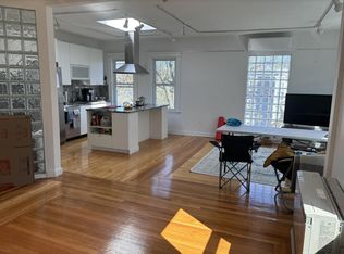 228 Harvard St #6, Cambridge, MA 02139
